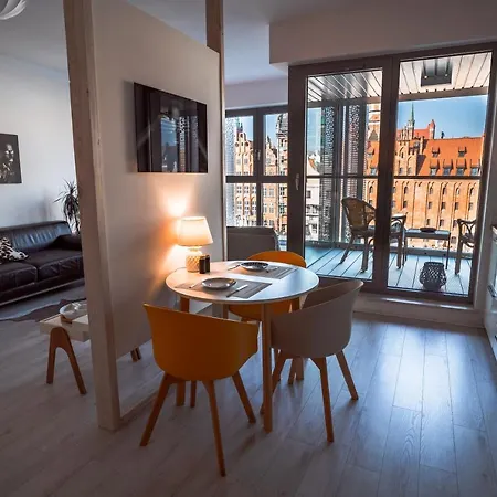 Classy - - Widok Z Wyspy Gdansk