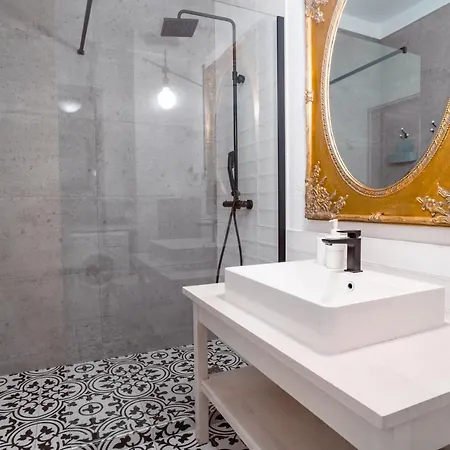 Classy - - Widok Z Wyspy *